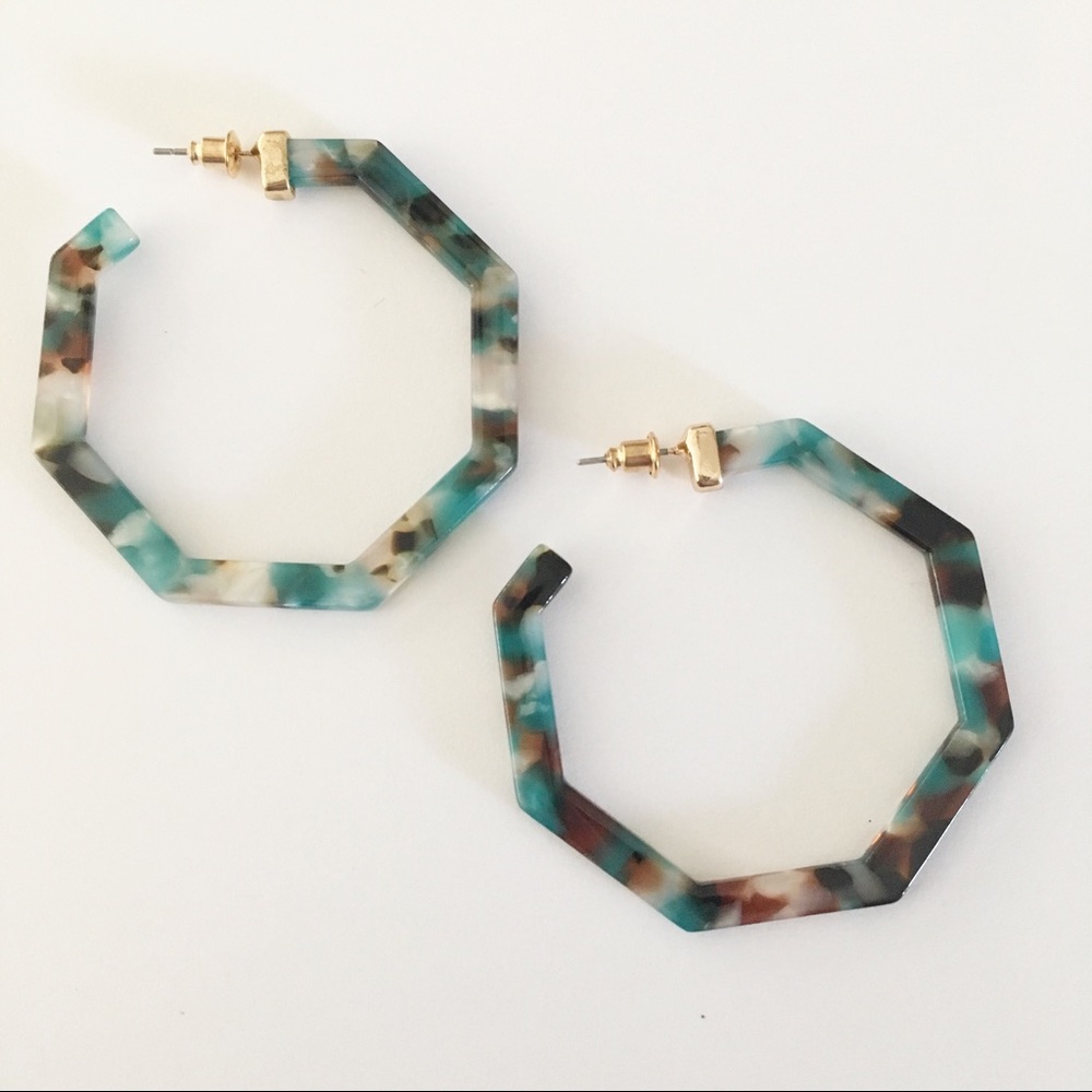 Blue Tan White Geometric Acrylic Hoop Earrings - Picture 2 of 5